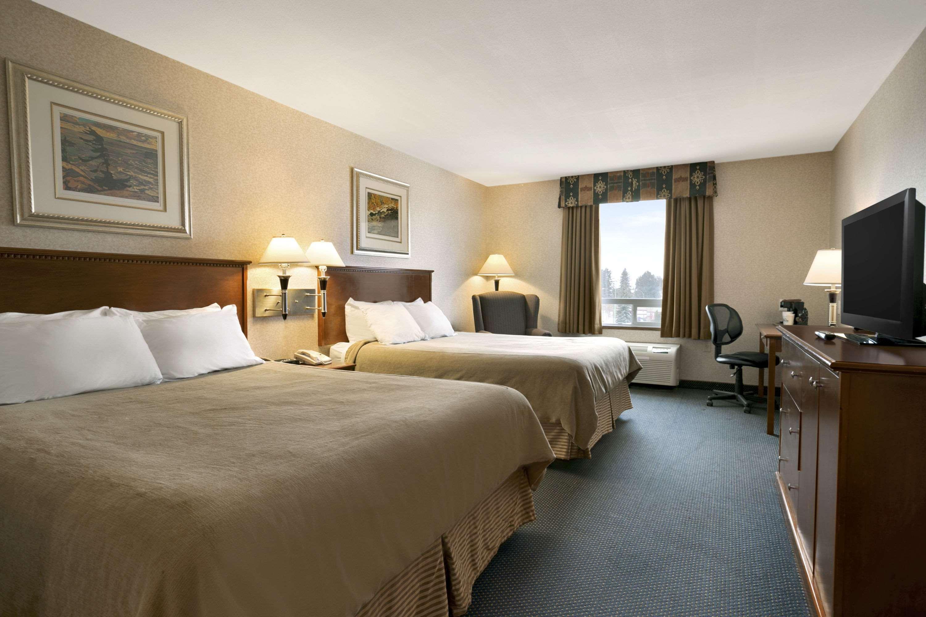 Days Inn By Wyndham Prince Albert Ngoại thất bức ảnh